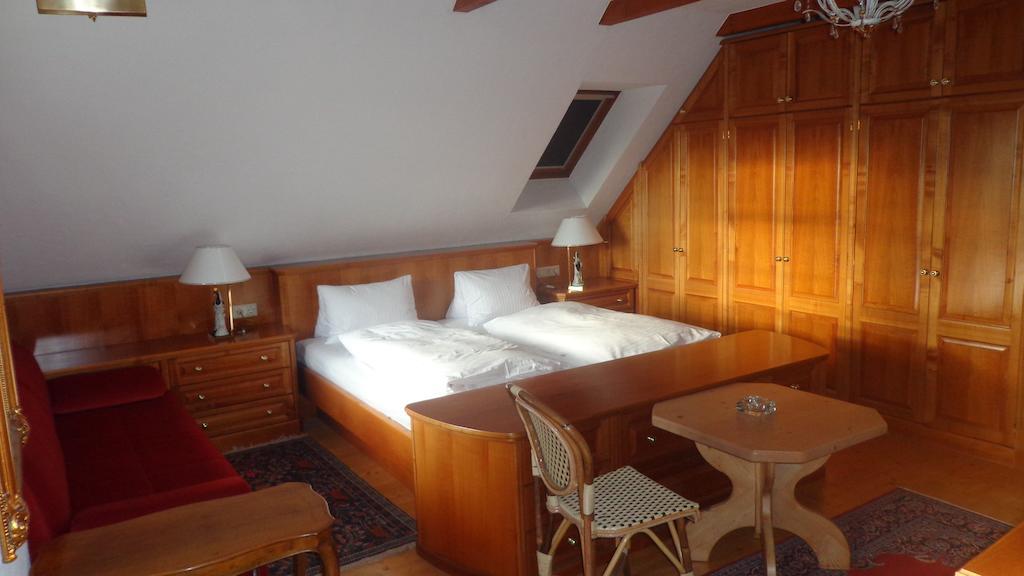 Hirschenhof Otel Graz Oda fotoğraf